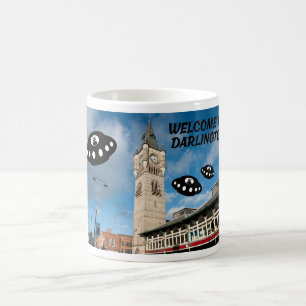 Mug Bienvenue à Darlington avec des extraterrestres