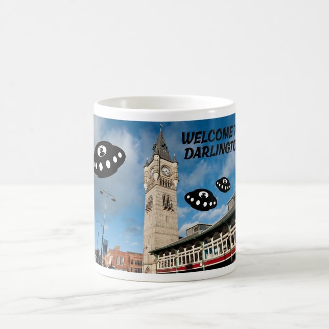 Mug  Bienvenue à Darlington avec des extraterrestres  (Centre)