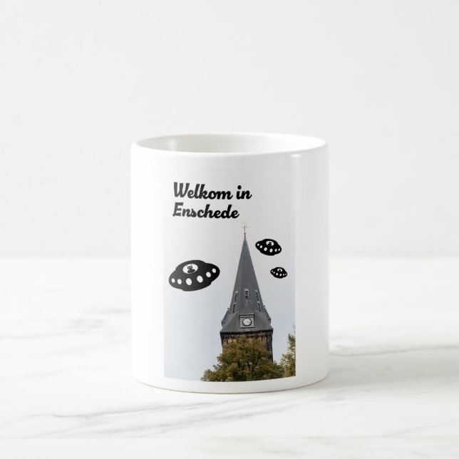 Mug Bienvenue à Enschede Les OVNI vous souhaitent la b (Centre)