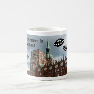 Mug Bienvenue à Stralsund. Visiteurs extraterrestres