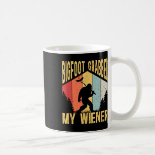 Mug Bigfoot a attrapé mon Wiener Funny Bbq Sasquatch _