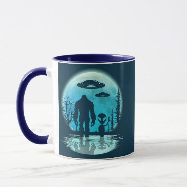 Mug Bigfoot Alien OVNI Divulgation Conspiration Don (Gauche)