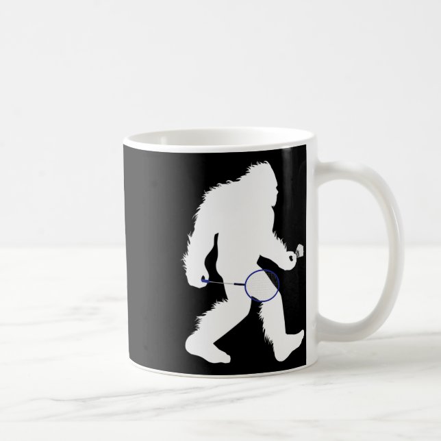 Mug Bigfoot Badminton Player Sasquatch Shuttle (Droite)