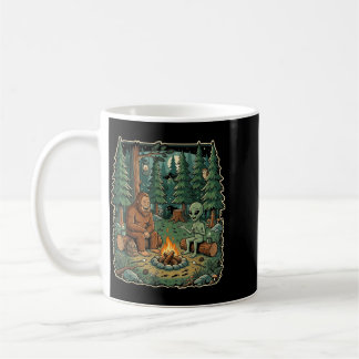 Mug Bigfoot et feu de camp alien drôle de camping Cryp