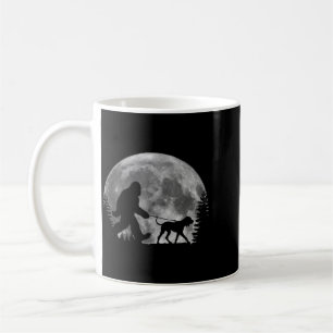 Mug Bigfoot promenant un chien drôle amateurs de Coonh