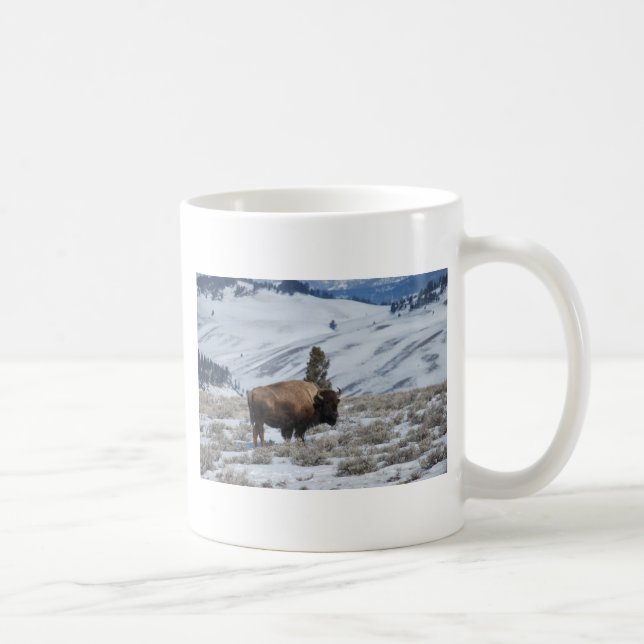 Mug Bisons dans les montagnes hivernales de Yellowston (Droite)