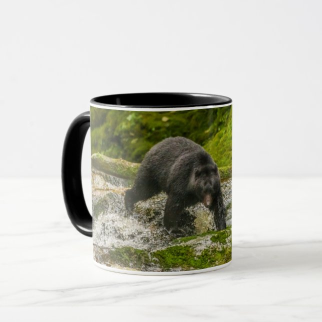 Mug Black Bear Fishing | Qua Creek Colombie-Britanniqu (Devant gauche)
