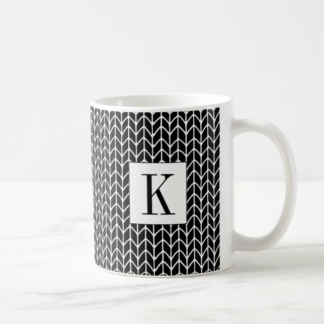 Mug blanc en tricot noir + Initiale (Droite)