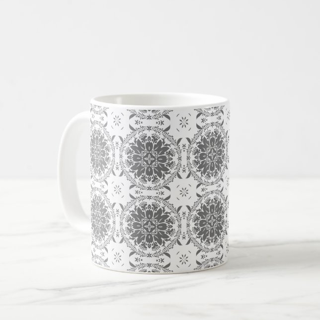 Mug Blanc et gris folklore ornement damas (Devant gauche)