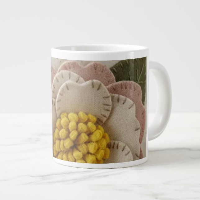 Mug blanc fait main – Tasse à café au design minim (Devant droit)