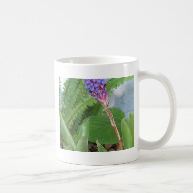 Mug Bleu cône fleur bromélique (Droite)