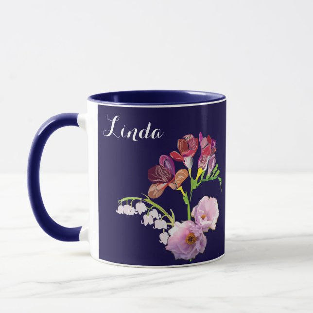 Mug bleu floral avec nom (Gauche)