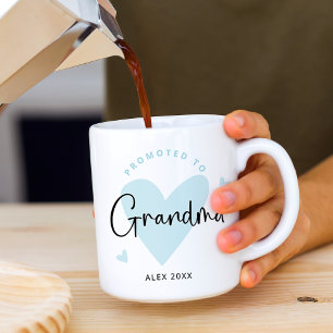 Mug Bleu promu à grand-mère Coeur bébé garçon