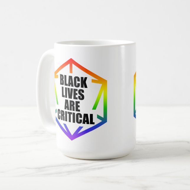 Mug BLM Black Lives are Critical [LGBTQ+] (Devant gauche)