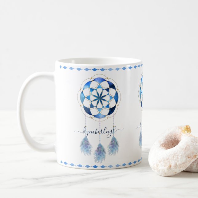 Mug Boho Blue Celestial Mandala Dreamcatcher Monogramm (Avec donut)