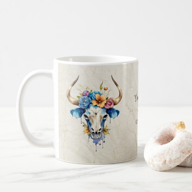 Mug Boho Chic Aquarelle Florale Vache Crâne (Avec donut)