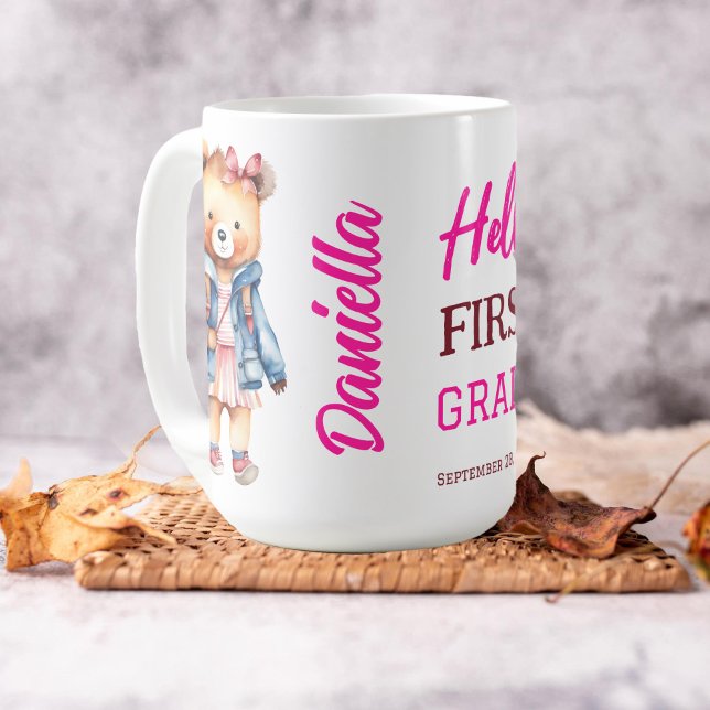 Mug Bonjour premier grade mignon ours en peluche dans  (Hello first grade personalized mug cute teddy bear girl pink grade one first school day gifts)