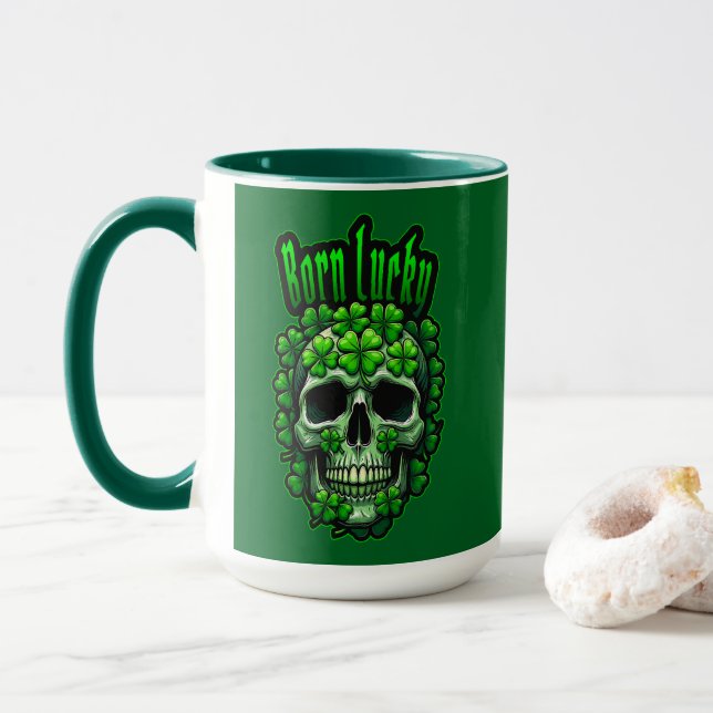 Mug Born Lucky Skull St Patrick’s Day - caneca (Avec donut)