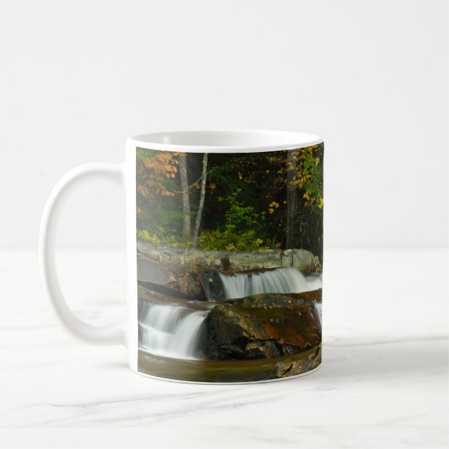Mug Boue à cascade de jour des terres (Gauche)