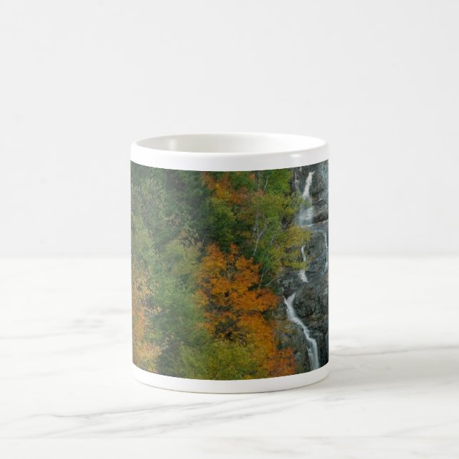 Mug Boue à cascade de jour des terres (Centre)