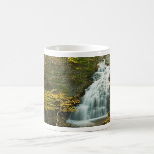 Mug Boue à cascade de jour des terres (Centre)