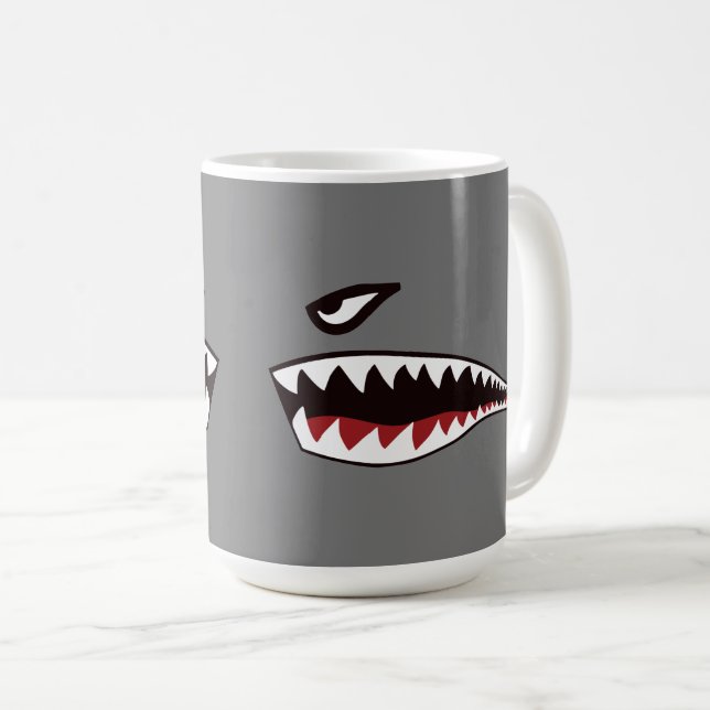 Mug Boue d'art pour les dents de requin (Devant droit)
