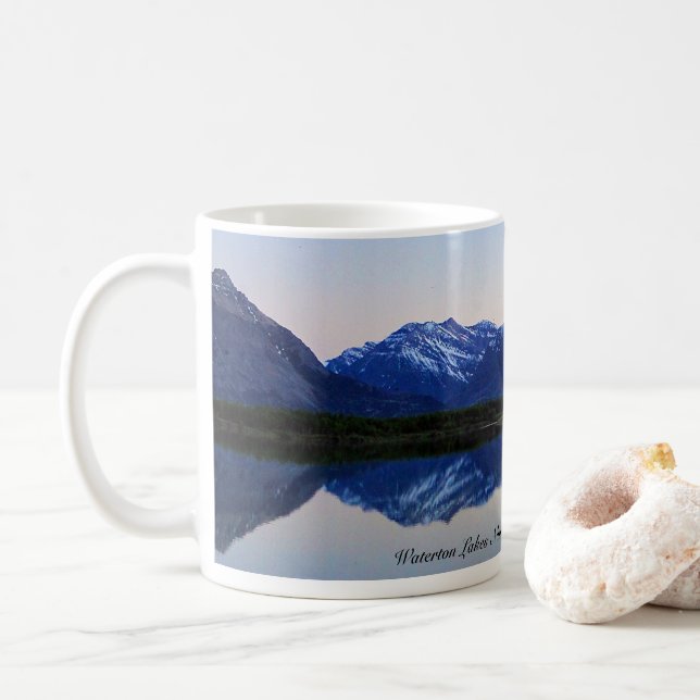 Mug Boue des lacs Waterton (Avec donut)