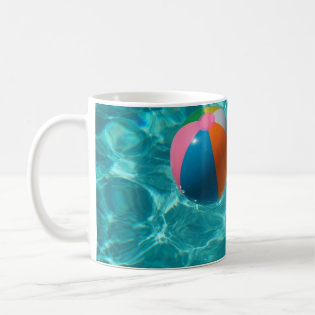 Mug Boule de plage blanche et multicolore (Gauche)