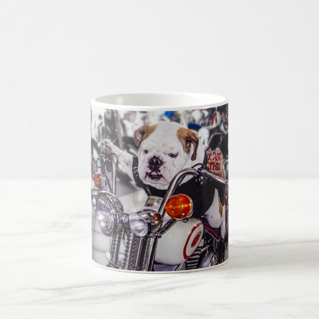 Mug Bouledogue sur la moto (Centre)