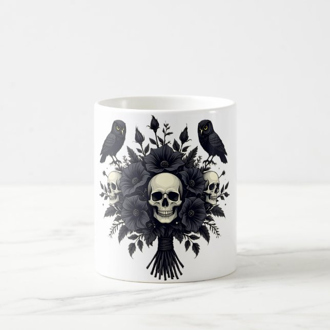 Mug Bouquet gothique avec 3 crânes et 2 hiboux (Centre)
