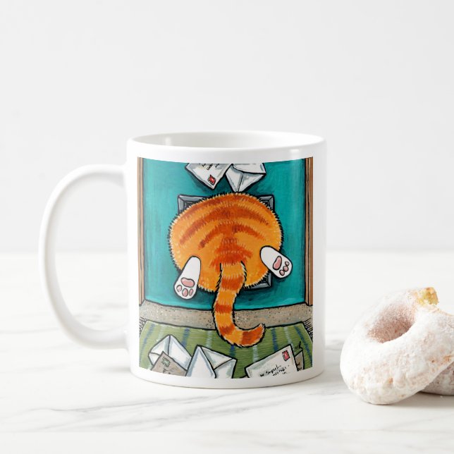 Mug Bouton Tabby Big Ginger dans le rabat sur chat (Avec donut)