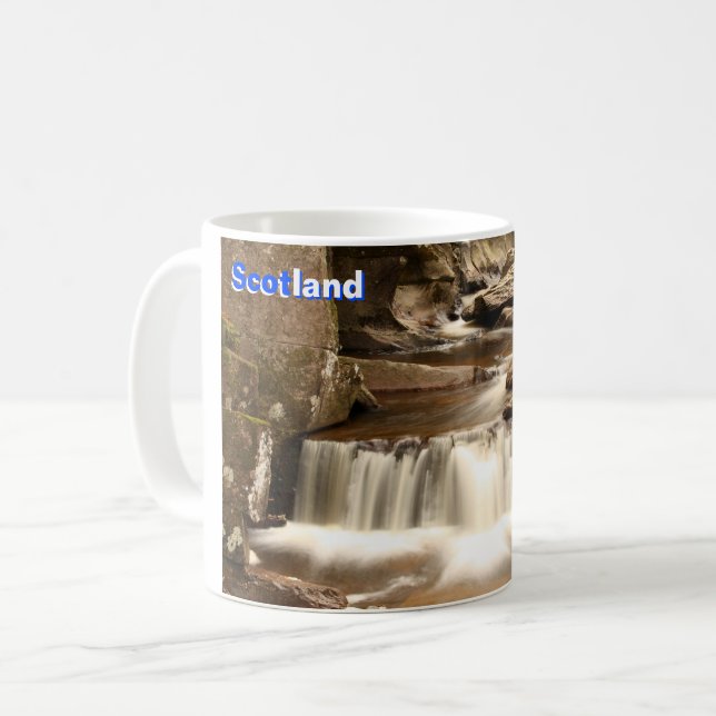 Mug Bracklinn Falls, Perthshire, Écosse (Devant gauche)