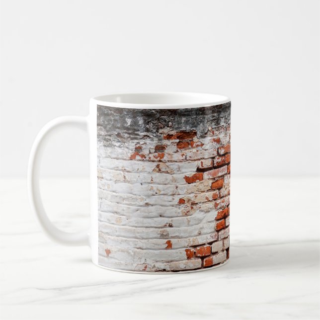 Mug  brick wall on the roadabandoned, abstract, aged,  (Gauche)