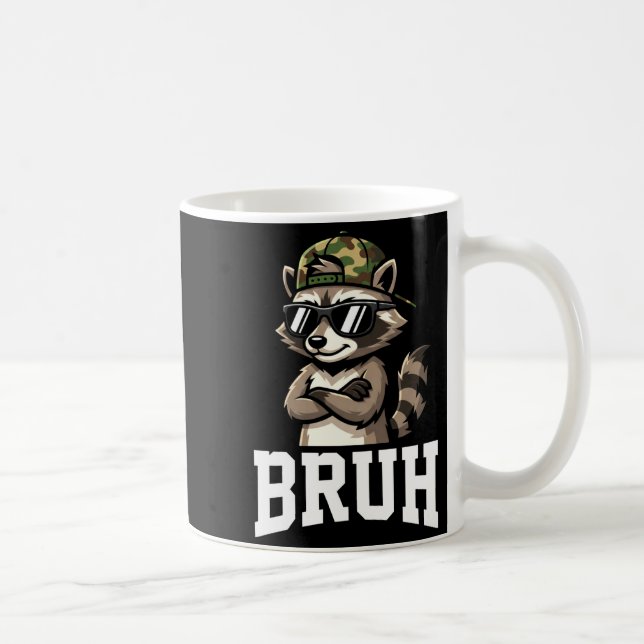Mug Bruh Raccoon Camo Hat Funny Youth Teens Kids Slang (Droite)