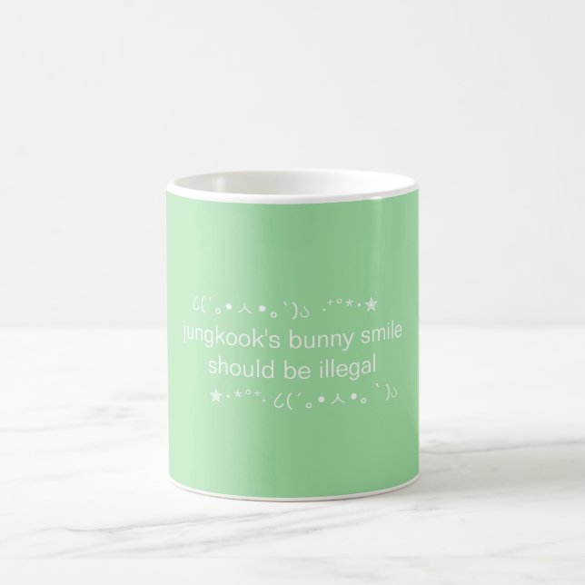 Mug BTS Jungkook Kpop Green Cute Ado esthétique (Centre)