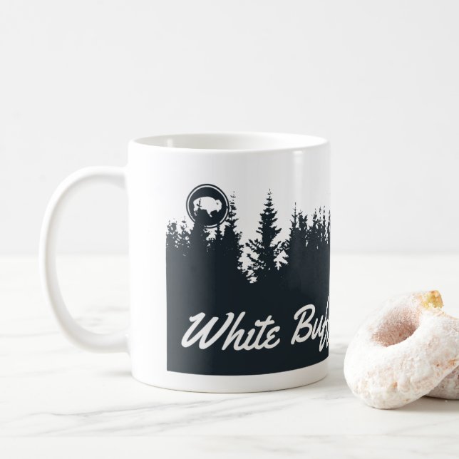 Mug Buffalo blanc dehors attaquent avec voler d'oies (Avec donut)