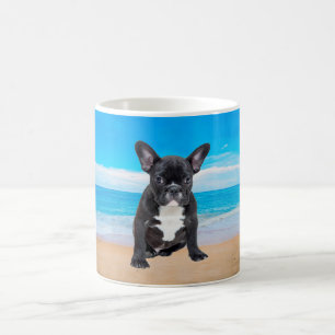 Mug Bulldog Français Assis Sur La Plage