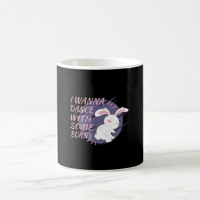 Mug Bunny veut danser avec un partenaire de danse (Centre)