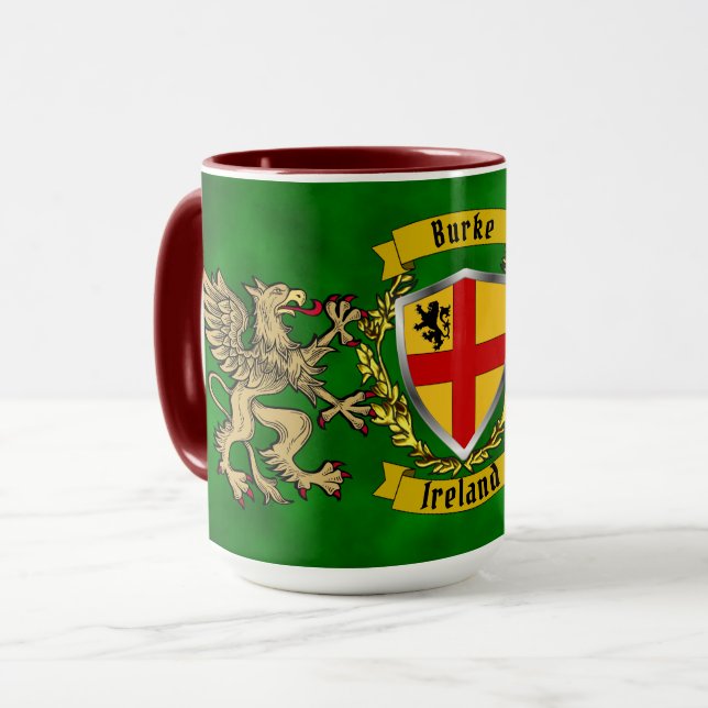 Mug Burke Irish Shield & Griffins Personnalisé (Devant gauche)