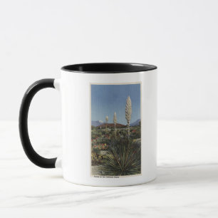 Mug Cactus de CaliforniaYucca en fleur dans le désert