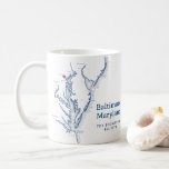 Mug Cadeau carte de Baltimore Maryland Bleu marine<br><div class="desc">Blottissez-vous avec cette belle tasse personnalisée de Baltimore, dans le Maryland, avec la citation d'Emerson "Vivez dans le soleil... " au dos. Cadeau de mariage, cadeau pour les jeunes mariés, cadeau de mariage ou cadeau de pendaison de crémaillère idéal pour une nouvelle maison de famille. Célébrez votre endroit préféré en...</div>