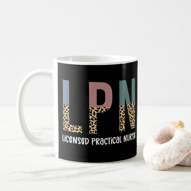 Mug Cadeau d'admission à l'infirmière pratique autoris (Avec donut)