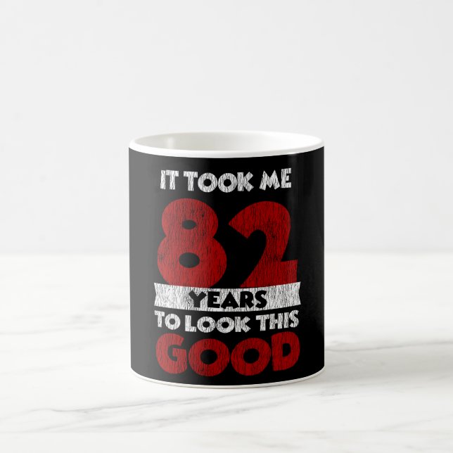Mug Cadeau d'anniversaire drôle de 82 ans Vintage (Centre)
