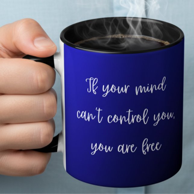 Mug Cadeau de citation stoïcienne positive pour la san (True freedom reminder on a coffee mug)