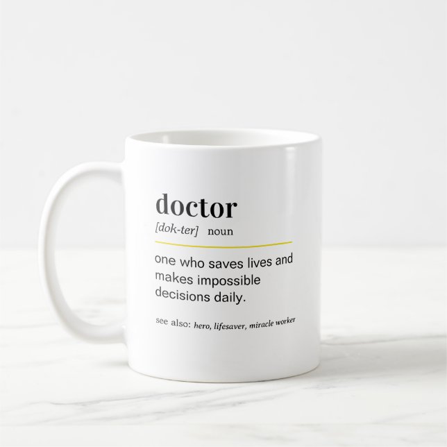 Mug Cadeau de définition de médecin drôle (Gauche)