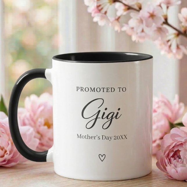 Mug Cadeau de révélation de grossesse pour la fête des (Mother's day Promotes to Gigi  Mug  )
