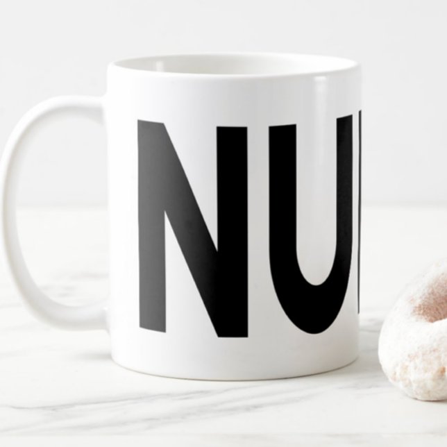Mug Cadeau de typographie fierté profession infirmière (Créateur téléchargé)