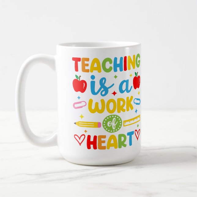Mug Cadeau pour enseignant : enseigner est une œuvre d (Gauche)