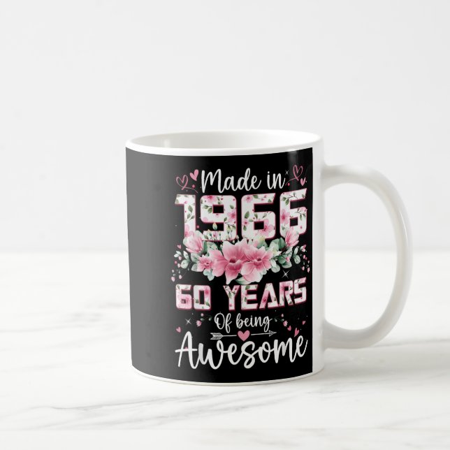 Mug Cadeaux faits pour femmes de 60 ans nées en 1966 F (Droite)