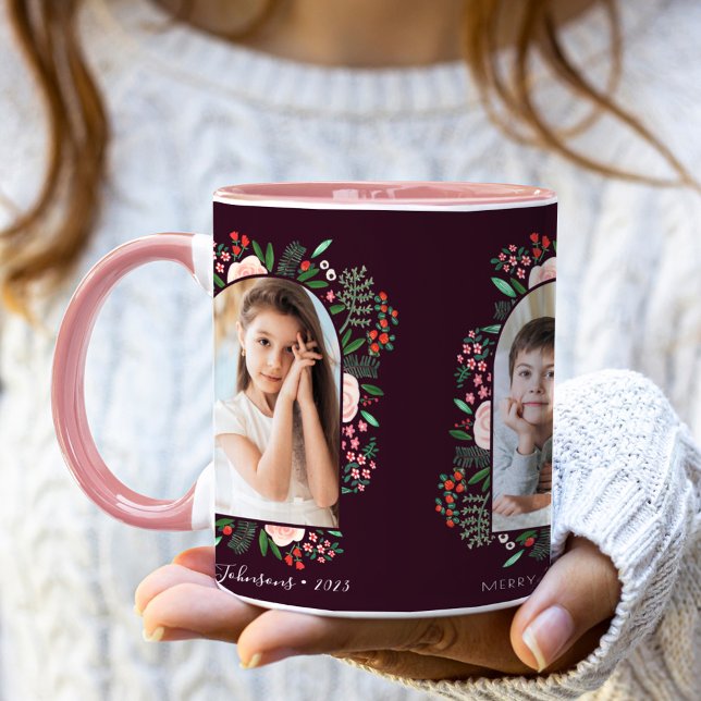 Mug Cadre d'arche floral moderne Joyeux Noël Photo (Modern Arch Frame Floral Merry Christmas Photo Mug)
